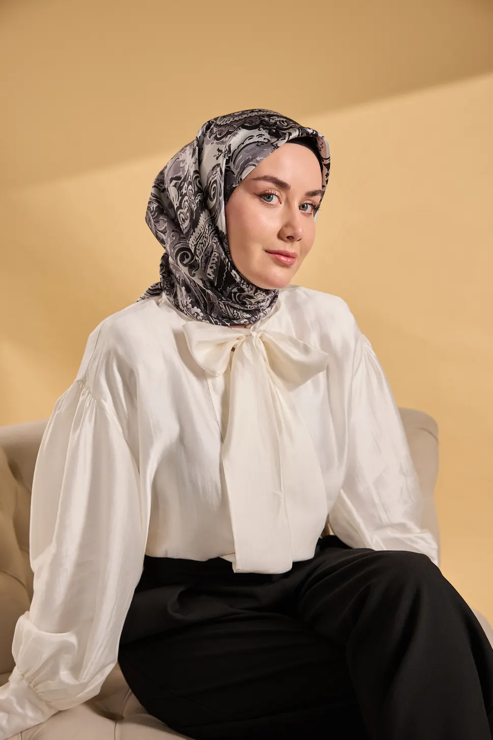 Silk Home Twill İpek Eşarp 11519-12 Siyah, Gri, Gümüş