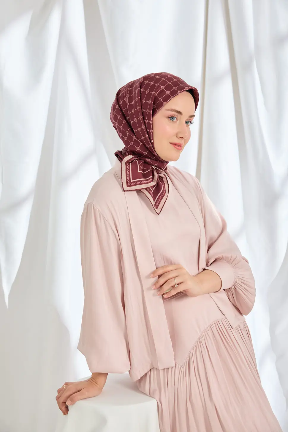 Silk Home Twill İpek Eşarp Monogram Bordo