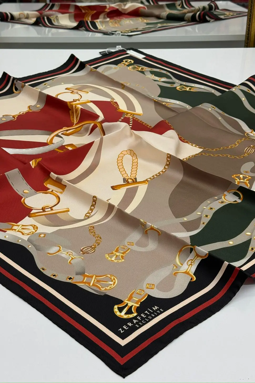 Zerafetim Exclusive Twill İpek Eşarp Siyah, Bordo, Vizon, Nişan Desen