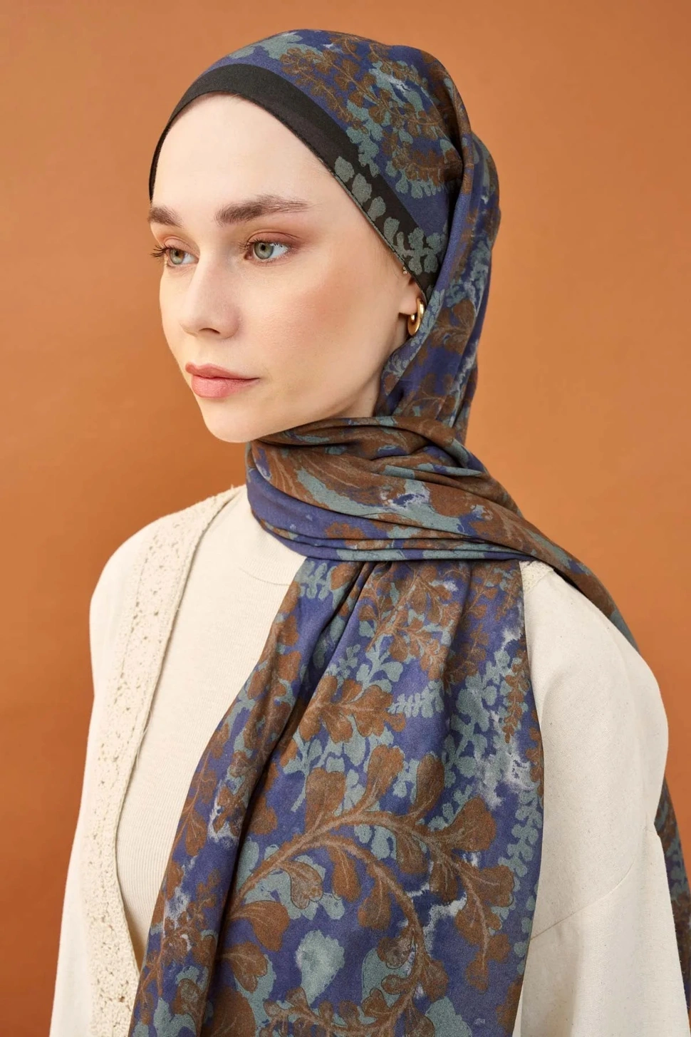 Silk Home Riva Şal Tencel Spring Blossoms Gece Mavisi