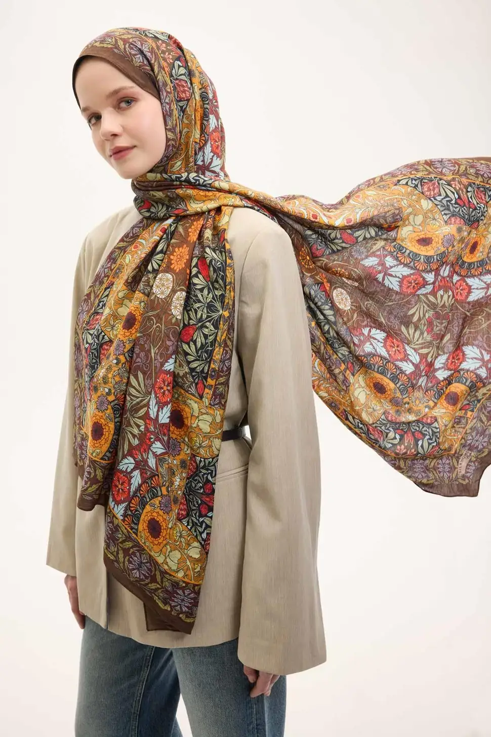Silk Home Urban Hours Floral Motif Desen Koyu Acı Kahve Mayda Şal 190x70