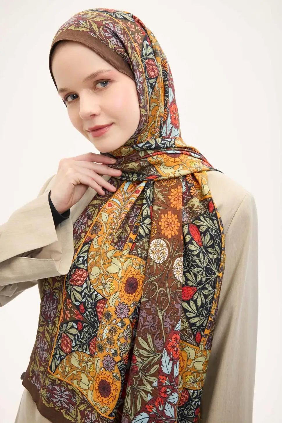 Silk Home Urban Hours Floral Motif Desen Koyu Acı Kahve Mayda Şal 190x70