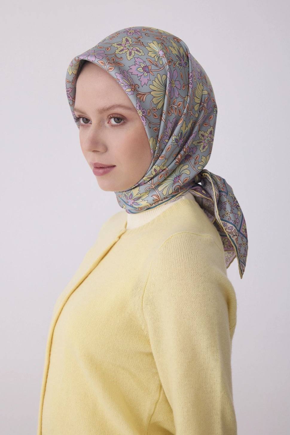 Belli Twill İpek Eşarp Su Yeşili, Lila, Sarı
