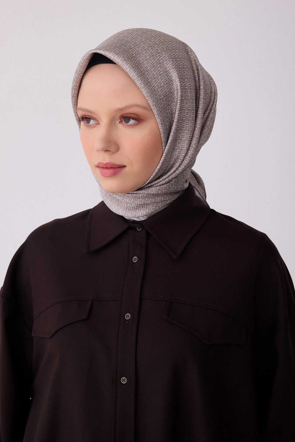 Belli Twill İpek Eşarp 4317-05 Bej, Vizon