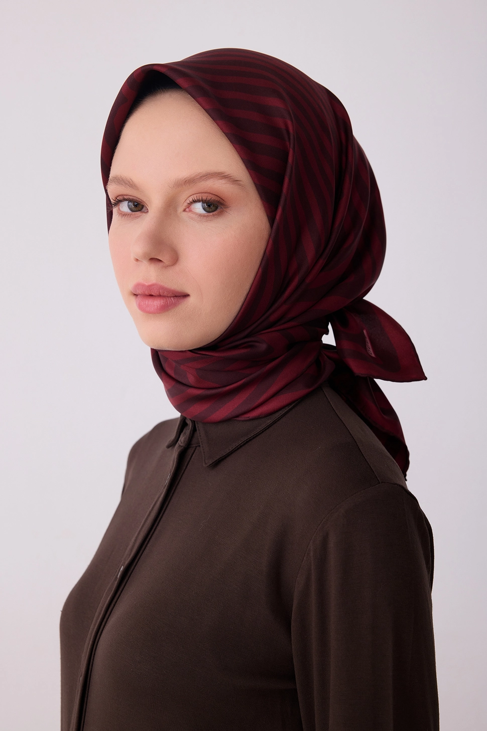 Belli Twill İpek Eşarp 4325-51 Bordo, Kırmızı