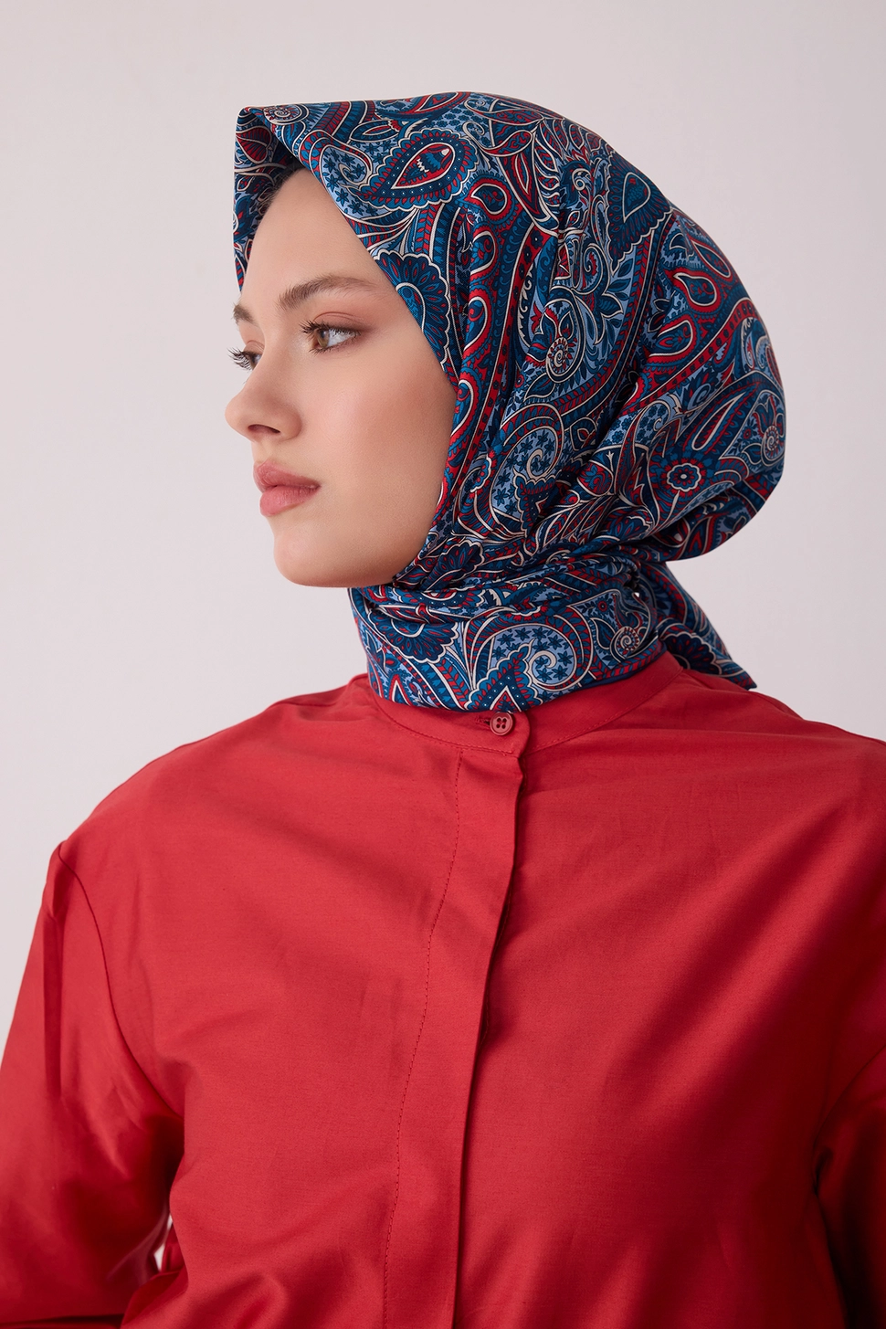 Belli Twill İpek Eşarp Mavi, Kırmızı, Lacivert