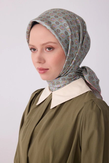 Belli Twill İpek Eşarp Mint Yeşil