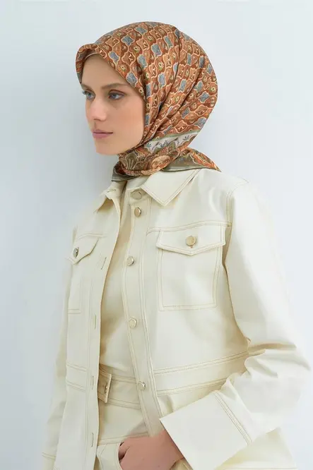 Armine Sura İpek Eşarp Haki Yeşil