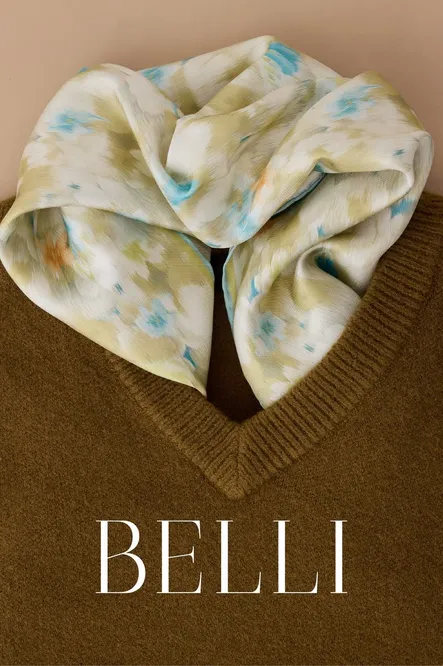 Belli Twill İpek Eşarp Fıstık Yeşili