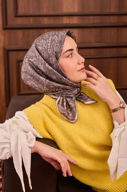 Silk Home Twill İpek Eşarp Gri Çiçek Desen 11496-17