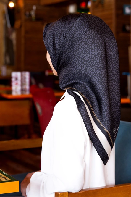 Vissona Twill İpek Eşarp