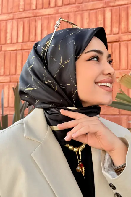 Levidor Twill Ipek Eşarp Siyah, Gold