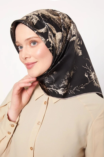 Levidor Twill İpek Eşarp Sütlü Kahve Soyut Gül Desen