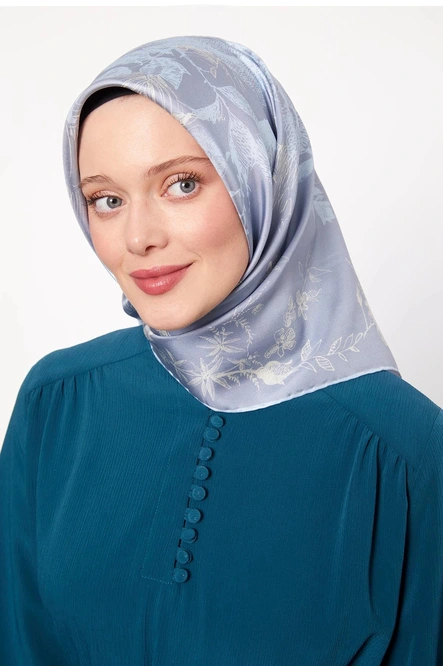 Levidor Twill İpek Eşarp Mavi Soyut Gül Desen