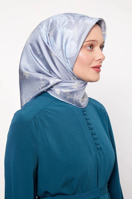 Levidor Twill İpek Eşarp Mavi Soyut Gül Desen