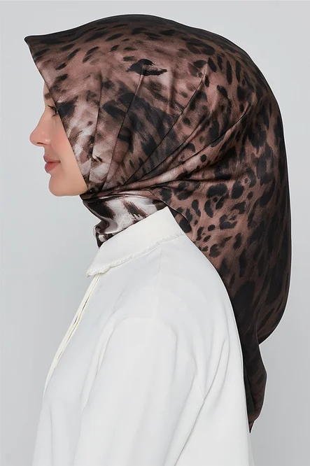 Armine Sura İpek Eşarp 8435-S09