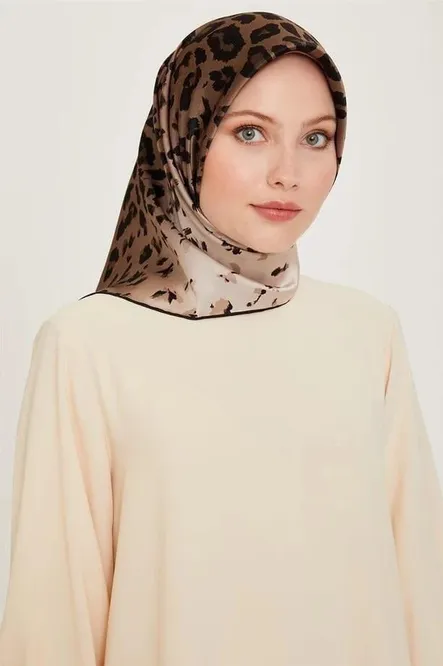 Armine Sura İpek Eşarp 9249-S03