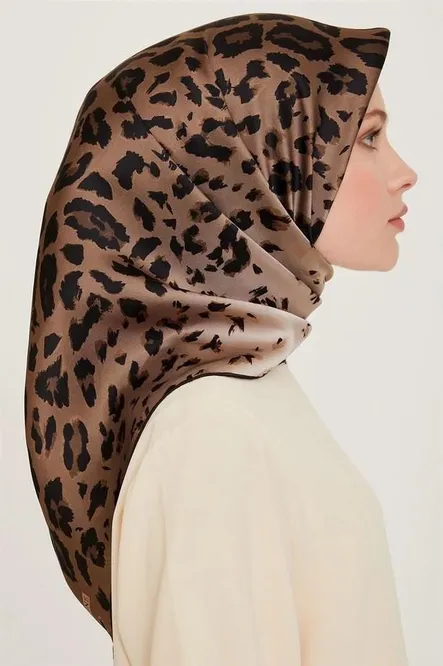 Armine Sura İpek Eşarp 9249-S03
