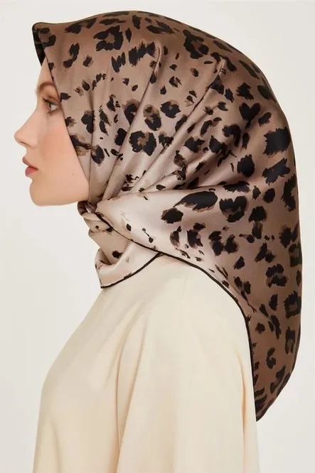 Armine Sura İpek Eşarp 9249-S03