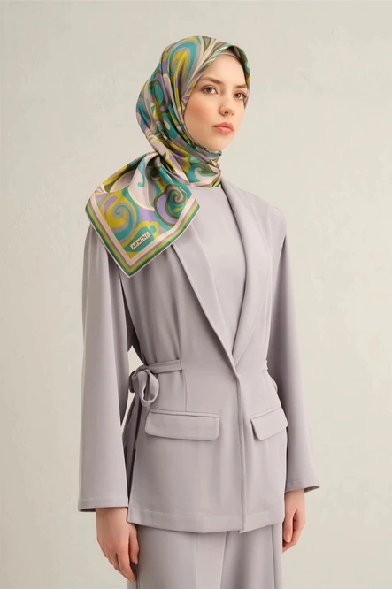Armine Sura İpek Eşarp Fıstık Yeşili