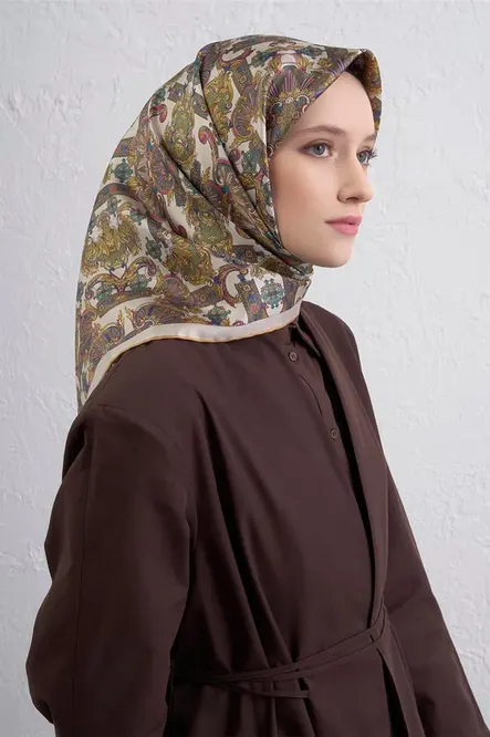 Armine Sura İpek Eşarp Nostalji Krem