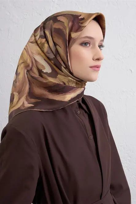 Armine Sura İpek Eşarp Kahverengi