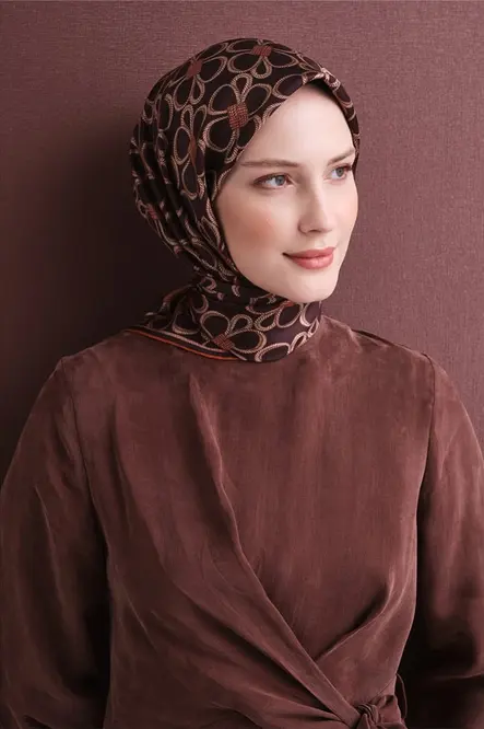 Armine Sura İpek Eşarp Kahverengi