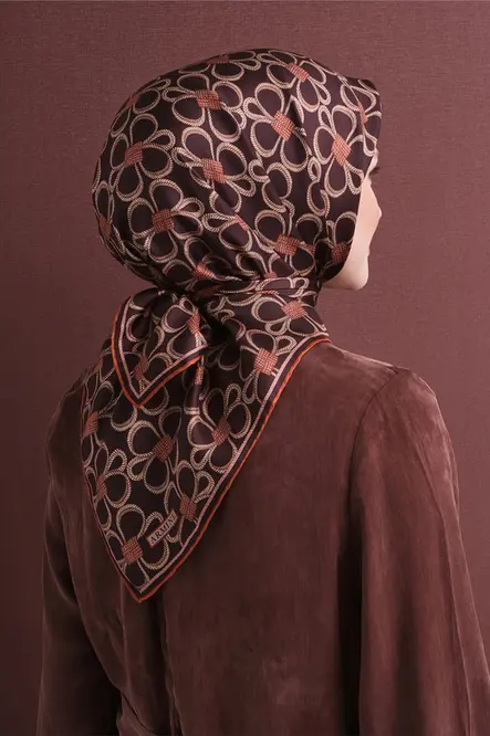 Armine Sura İpek Eşarp Kahverengi
